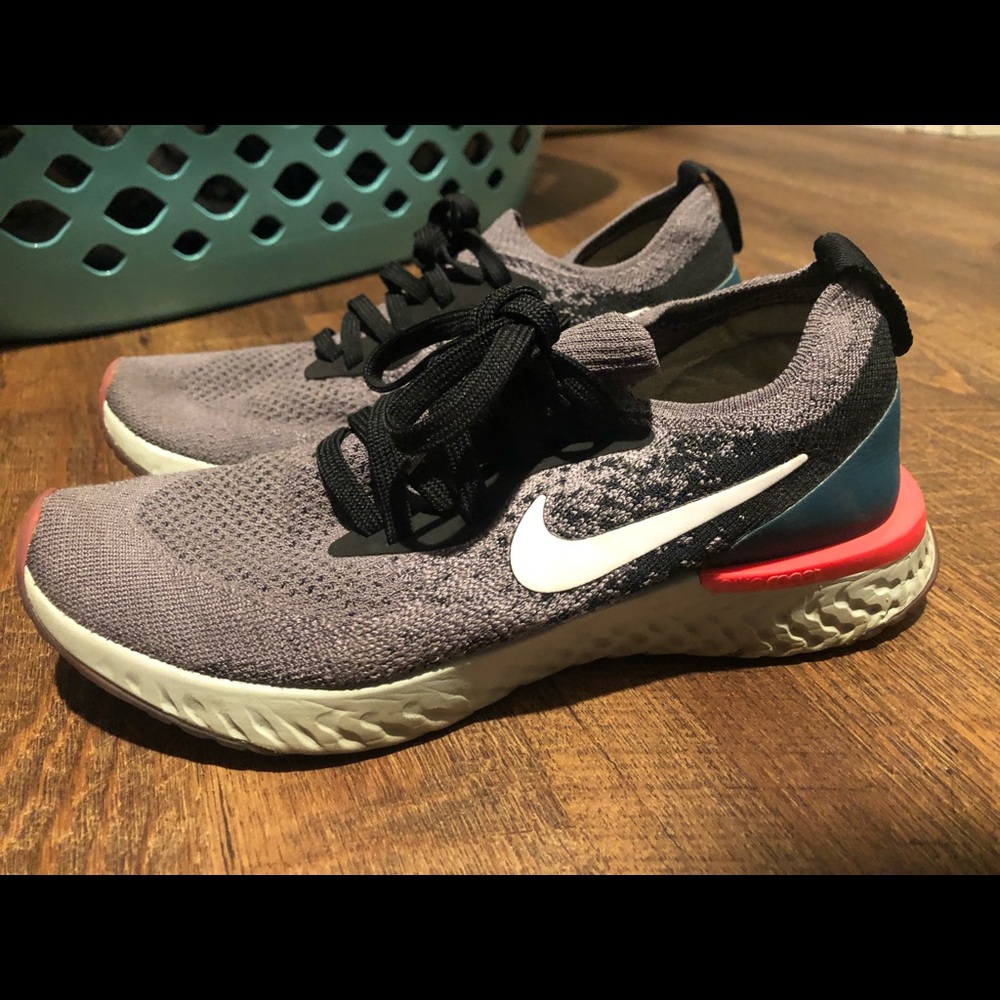 Size 6.5  Nike Knit